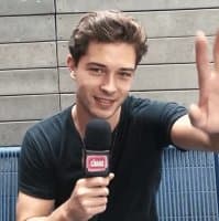 «Francisco Lachowski | @Britenelle» sticker set