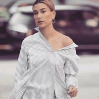 «Hailey Baldwin – @HellOfBizzle ‘» sticker set